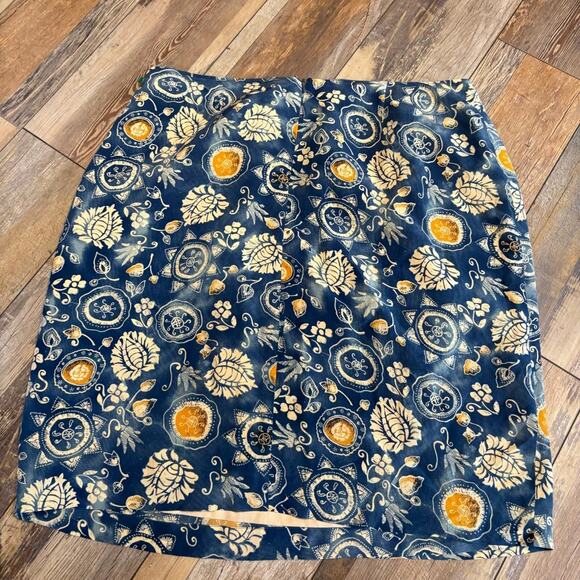 Blue and yellow floral skirt| Bloomingdales plus size |Midi - Picture 4 of 6